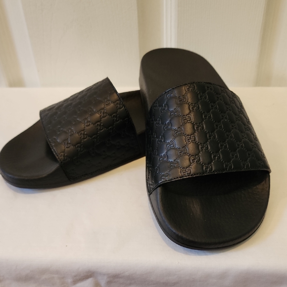 Gucci Black Embossed Women's Sandals